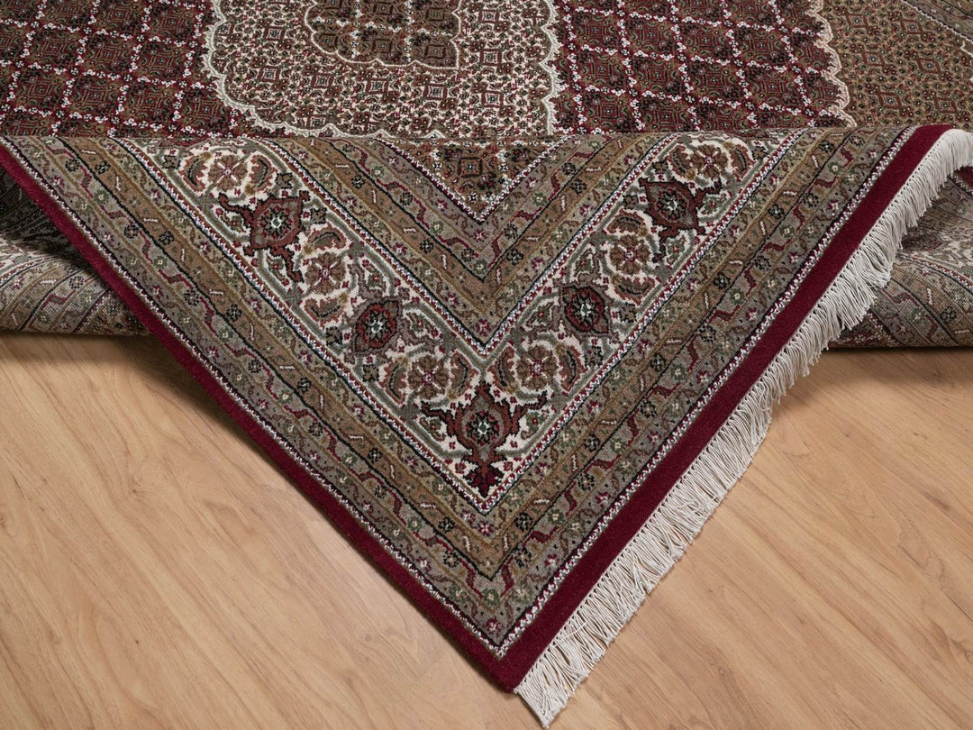 7'9" x 9'11" New Hand Knotted Red Wool Rectangle Oriental Rug - MOA10292710