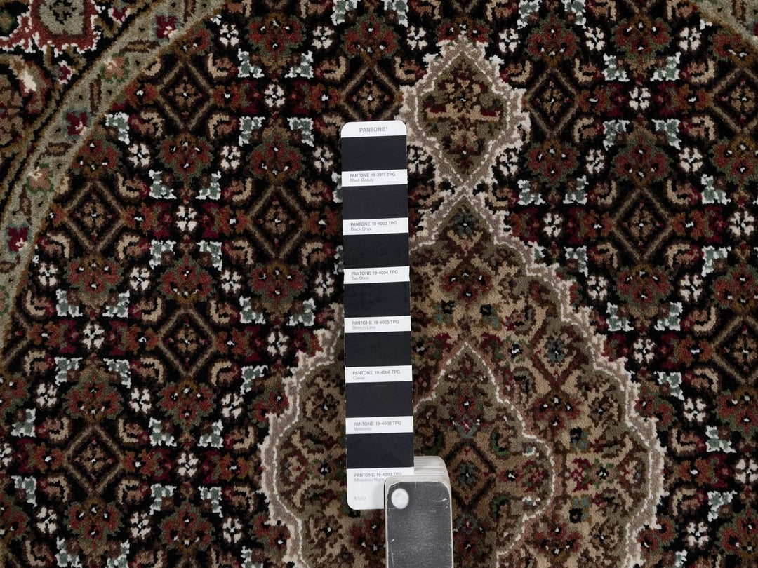 3'3" x 3'3" New Hand Knotted Black Wool Round Oriental Rug - MOA10292712
