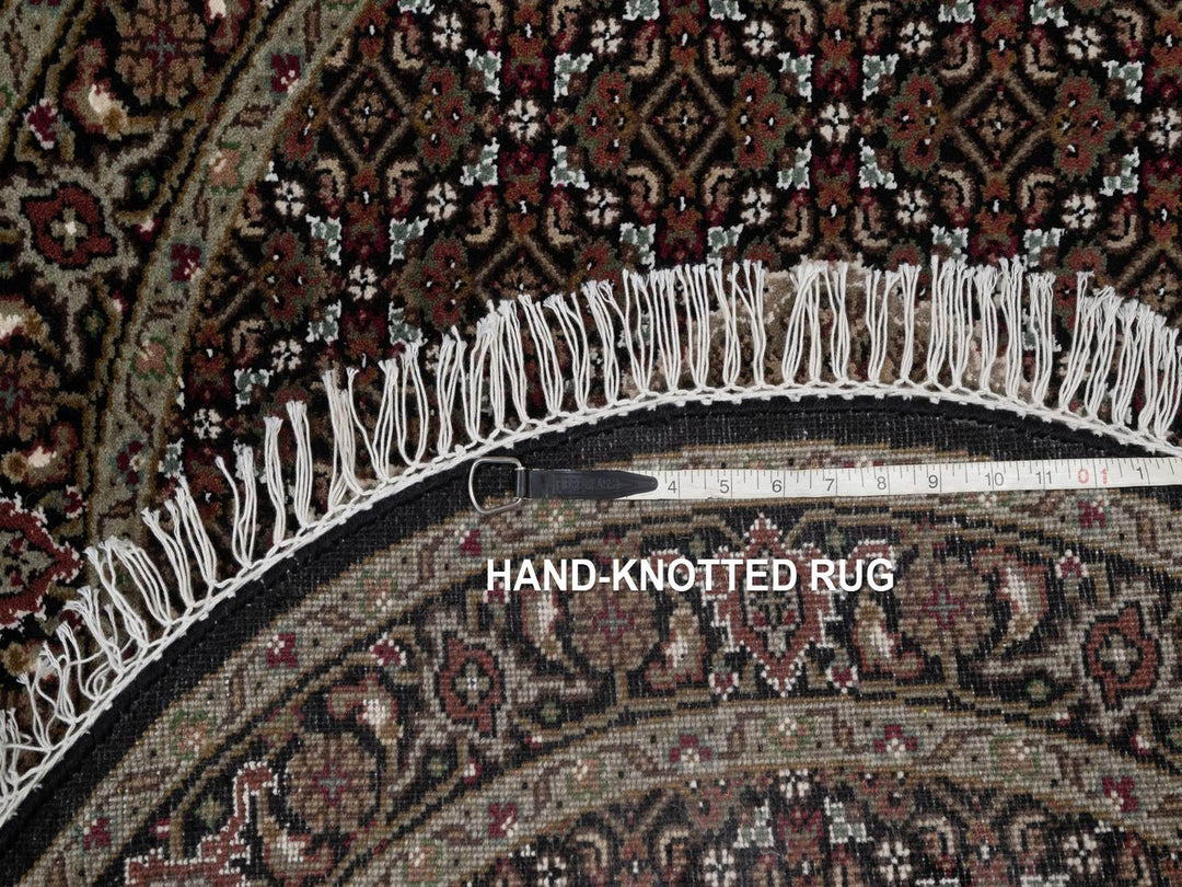 3'3" x 3'3" New Hand Knotted Black Wool Round Oriental Rug - MOA10292712