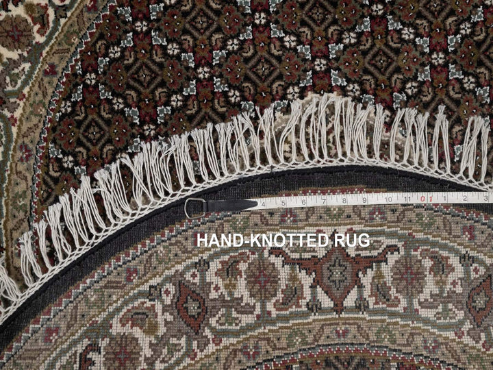3'10" x 3'10" New Hand Knotted Black Wool Round Oriental Rug - MOA10292714