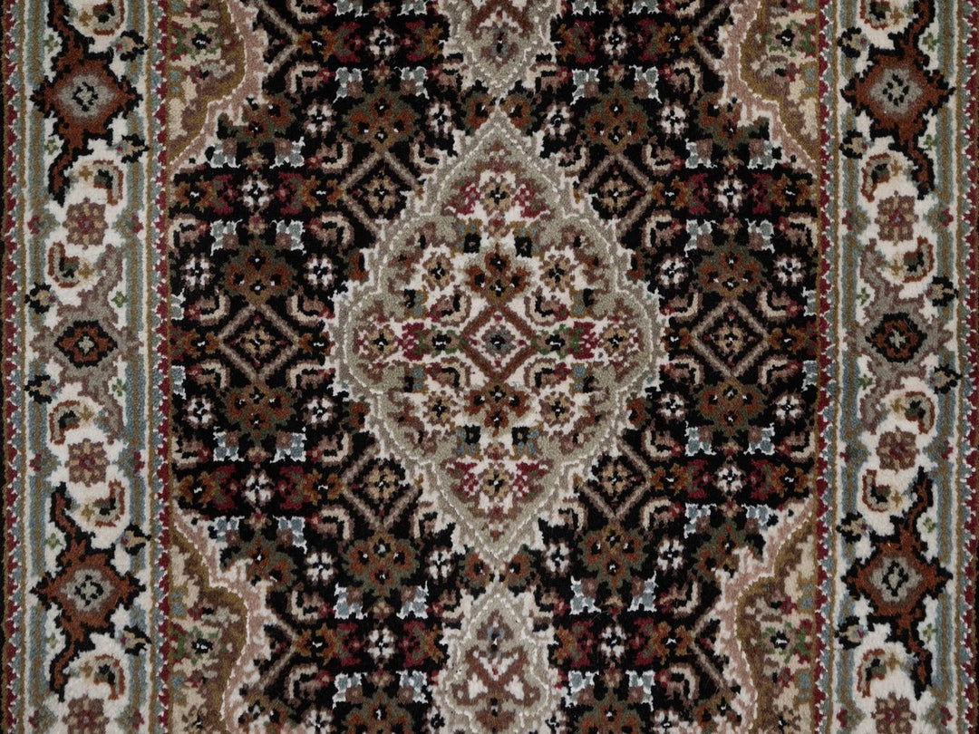 1'11" x 3'0" New Hand Knotted Black Wool Rectangle Oriental Rug - MOA10292716