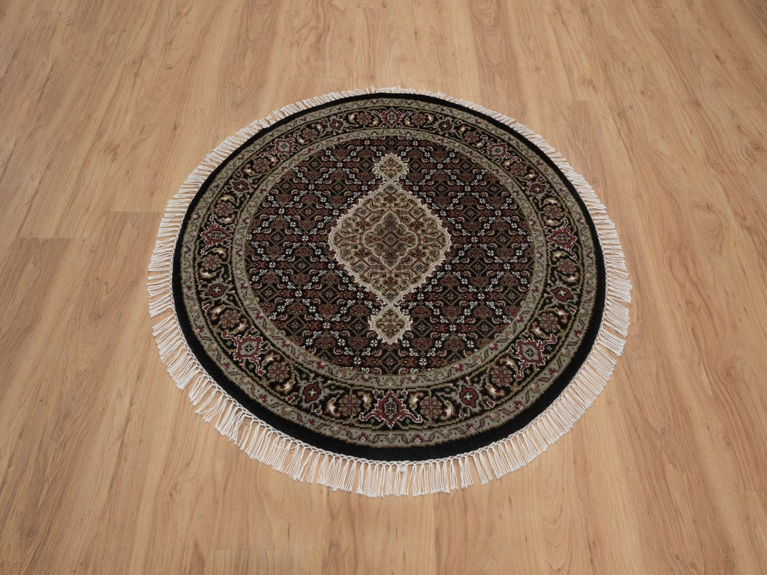 3'5" x 3'5" New Hand Knotted Black Wool Round Oriental Rug - MOA10292718
