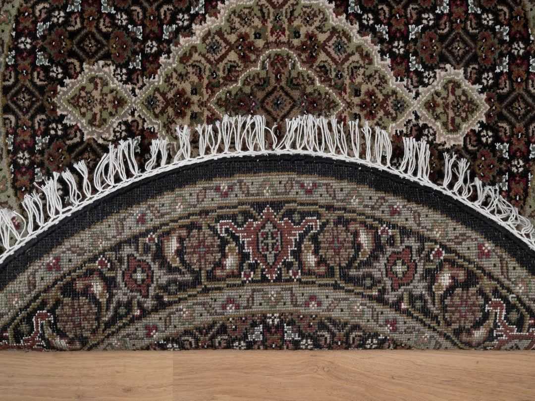 3'5" x 3'5" New Hand Knotted Black Wool Round Oriental Rug - MOA10292718
