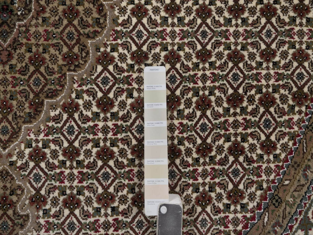 6'0" x 6'0" New Hand Knotted Ivory Wool Round Oriental Rug - MOA10292720