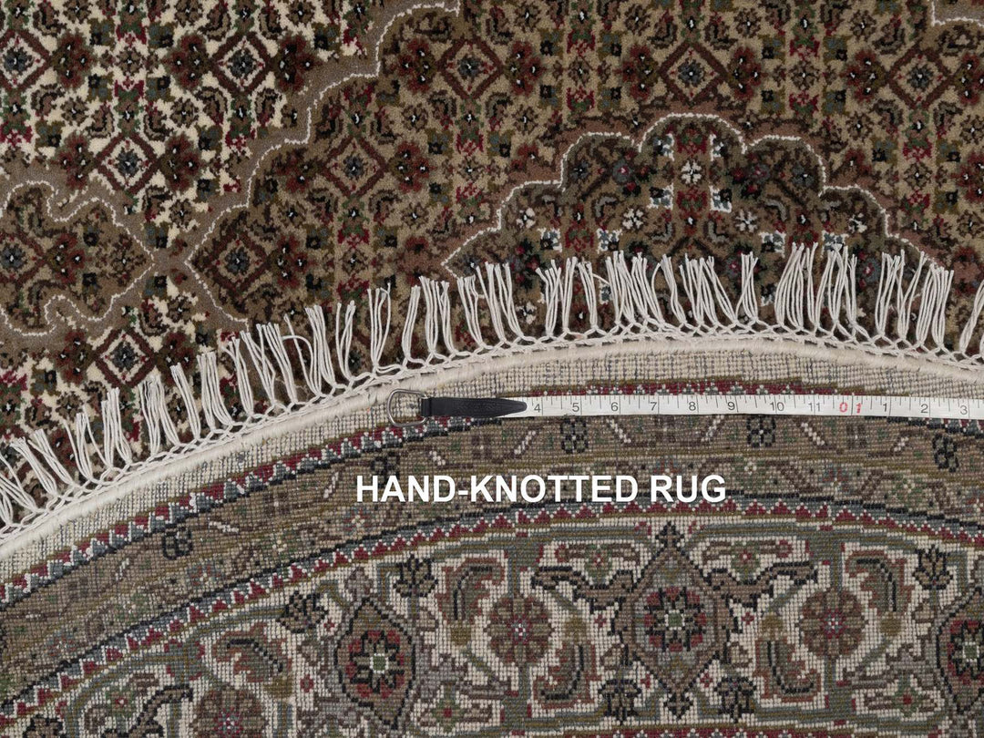 6'0" x 6'0" New Hand Knotted Ivory Wool Round Oriental Rug - MOA10292720