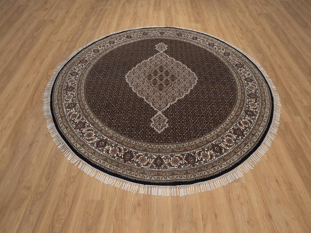 7'10" x 7'10" New Hand Knotted Black Wool Round Oriental Rug - MOA10292721