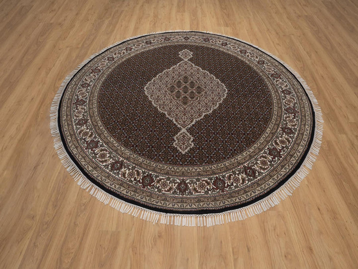 7'10" x 7'10" New Hand Knotted Black Wool Round Oriental Rug - MOA10292721