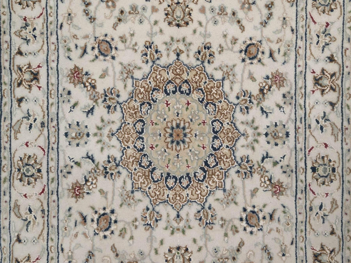 2'7" x 12'2" New Hand Knotted Ivory Wool & Silk Runner Oriental Rug - MOA10292742