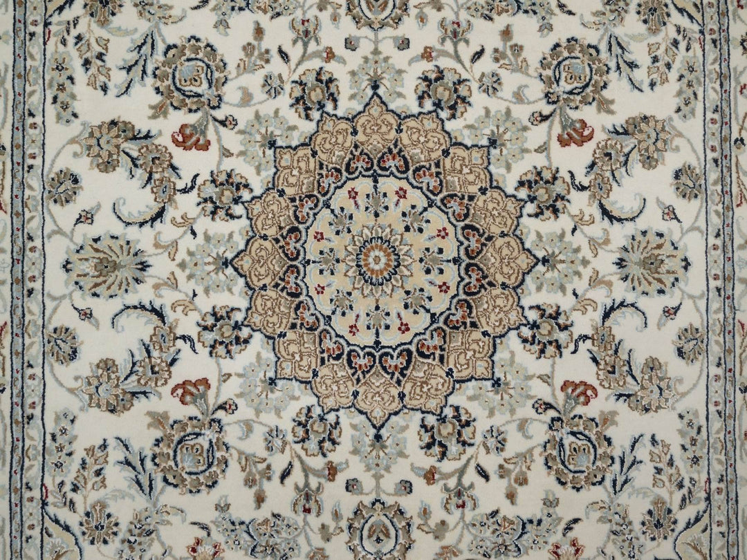 6'2" x 8'11" New Hand Knotted Ivory Wool & Silk Rectangle Oriental Rug - MOA10292750