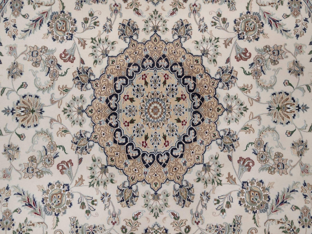 9'8" x 9'8" New Hand Knotted Ivory Wool & Silk Round Oriental Rug - MOA10292766
