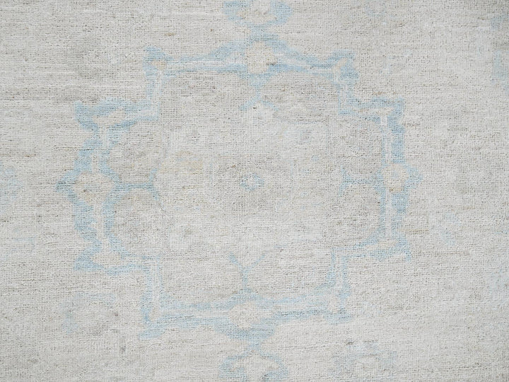 7'9" x 9'10" New Hand Knotted Ivory Wool Rectangle Oriental Rug - MOA102929