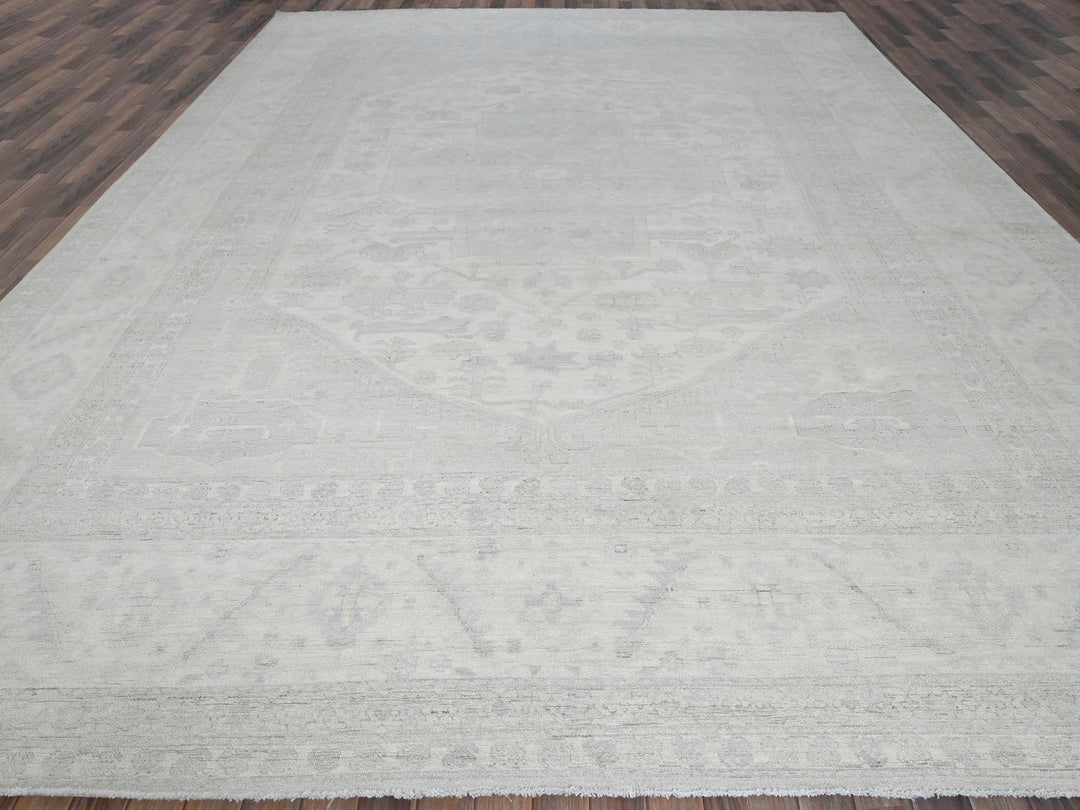 11'10" x 14'7" New Hand Knotted Ivory Wool Rectangle Oriental Rug - MOA102931
