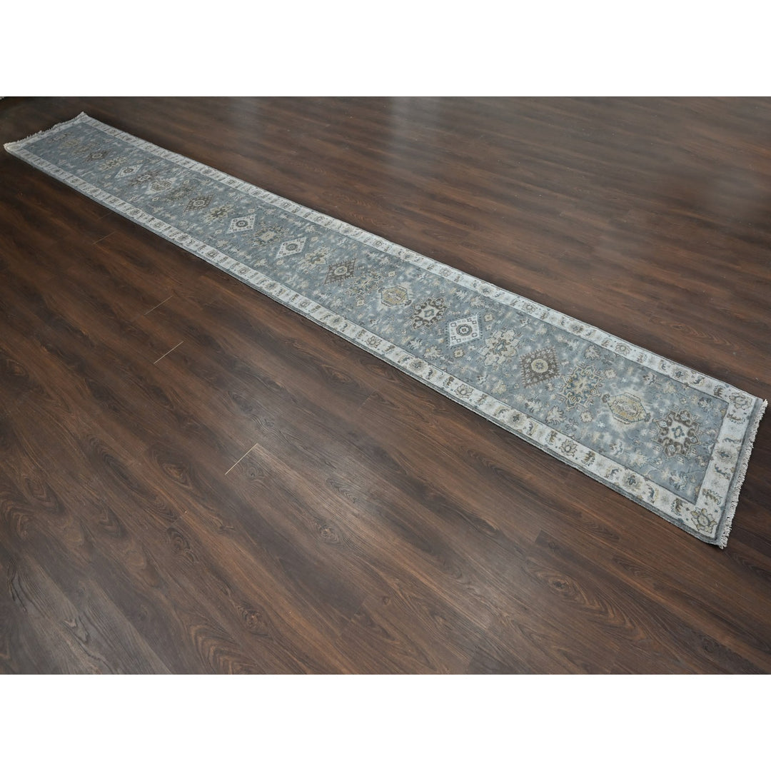 2'8" x 19'8" New Hand Knotted Grey Wool Runner Oriental Rug - MOA10210025