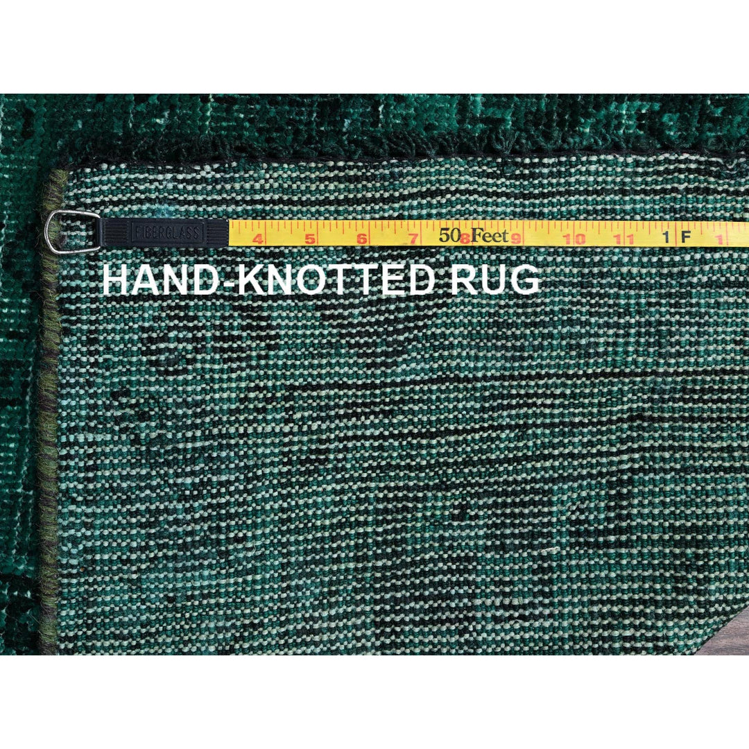 5'1" x 7'10" Vintage Hand Knotted Green Wool Rectangle Oriental Rug - MOA1021018