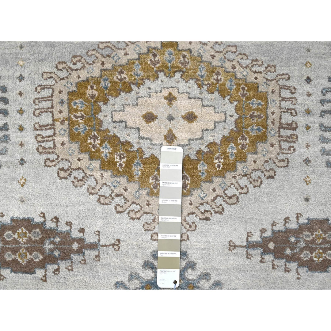 5'1" x 6'10" New Hand Knotted Grey Wool Rectangle Oriental Rug - MOA10210190