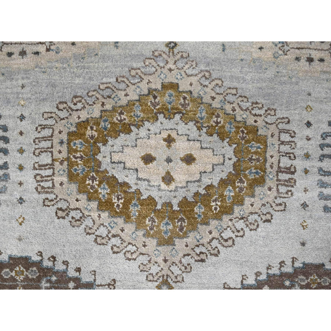 5'1" x 6'10" New Hand Knotted Grey Wool Rectangle Oriental Rug - MOA10210190