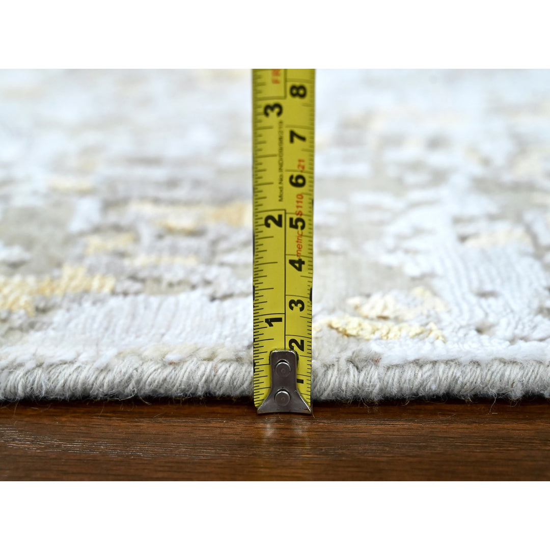 2'6" x 6'0" New Hand Knotted Beige Wool & Silk Runner Oriental Rug - MOA10210197
