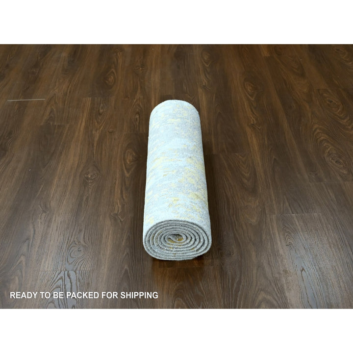 2'7" x 7'10" New Hand Knotted Beige Wool & Silk Runner Oriental Rug - MOA10210201