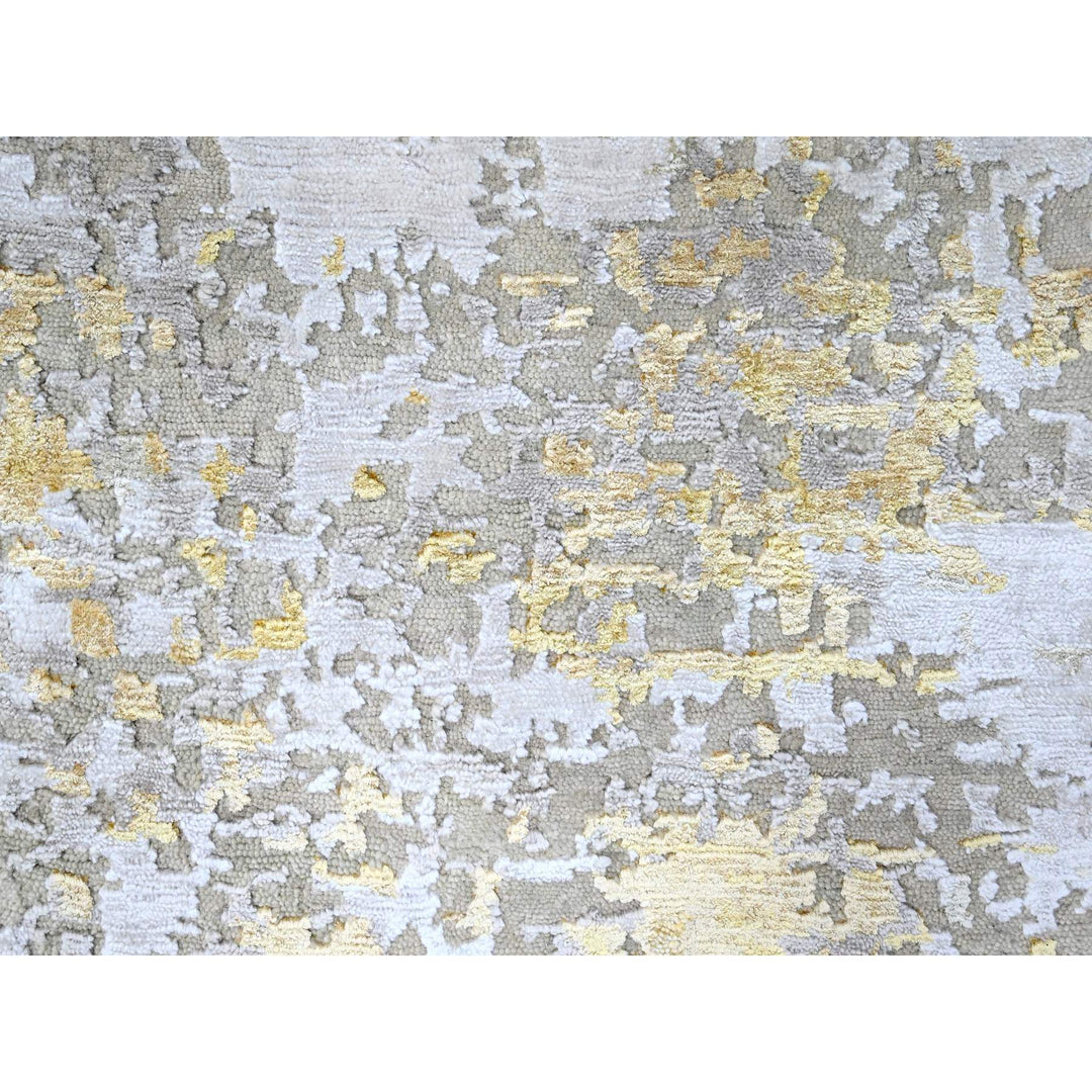 7'9" x 7'9" New Hand Knotted Beige Wool & Silk Round Oriental Rug - MOA10210202