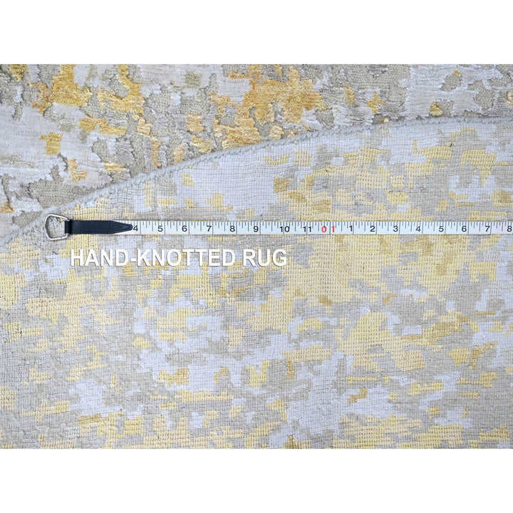7'9" x 7'9" New Hand Knotted Beige Wool & Silk Round Oriental Rug - MOA10210202