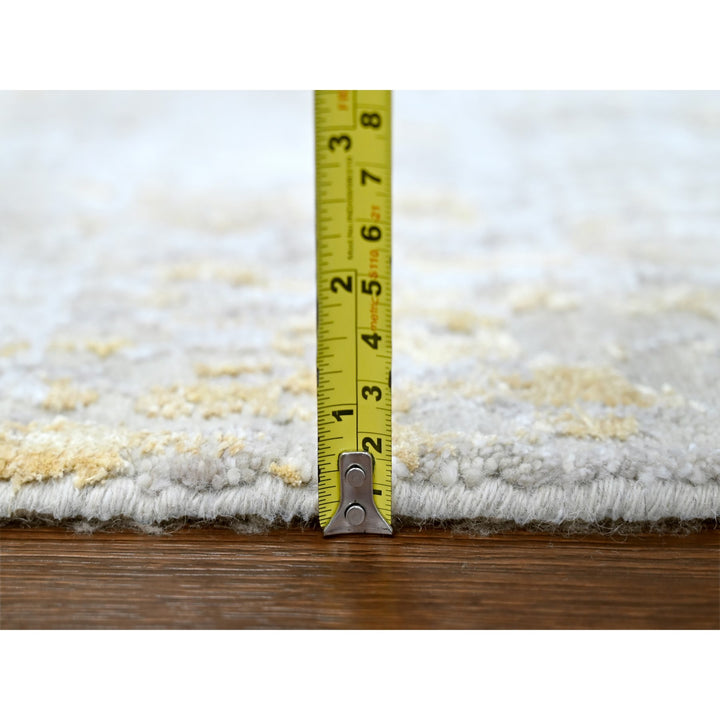 2'6" x 9'9" New Hand Knotted Beige Wool & Silk Runner Oriental Rug - MOA10210204