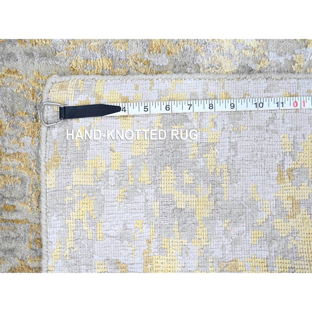 2'6" x 9'9" New Hand Knotted Beige Wool & Silk Runner Oriental Rug - MOA10210204