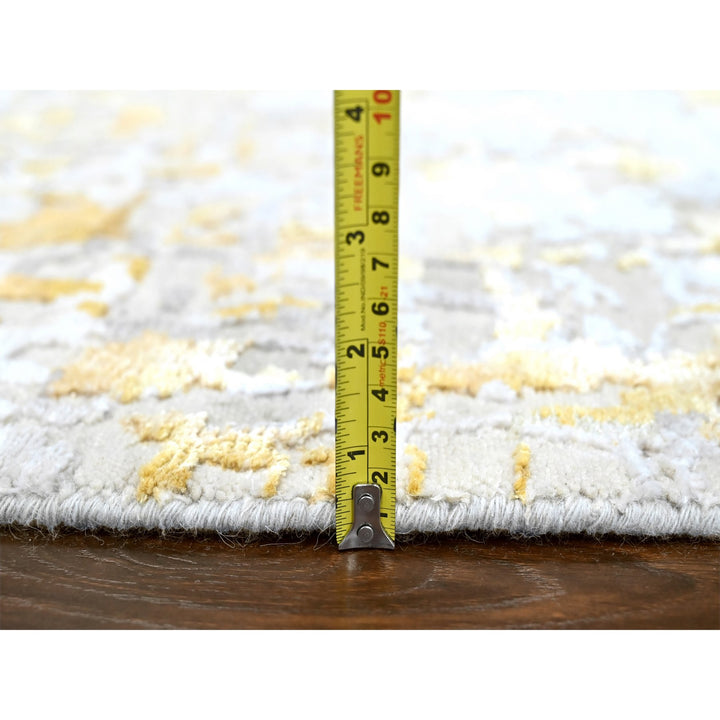 9'9" x 9'11" New Hand Knotted Beige Wool & Silk Round Oriental Rug - MOA10210209