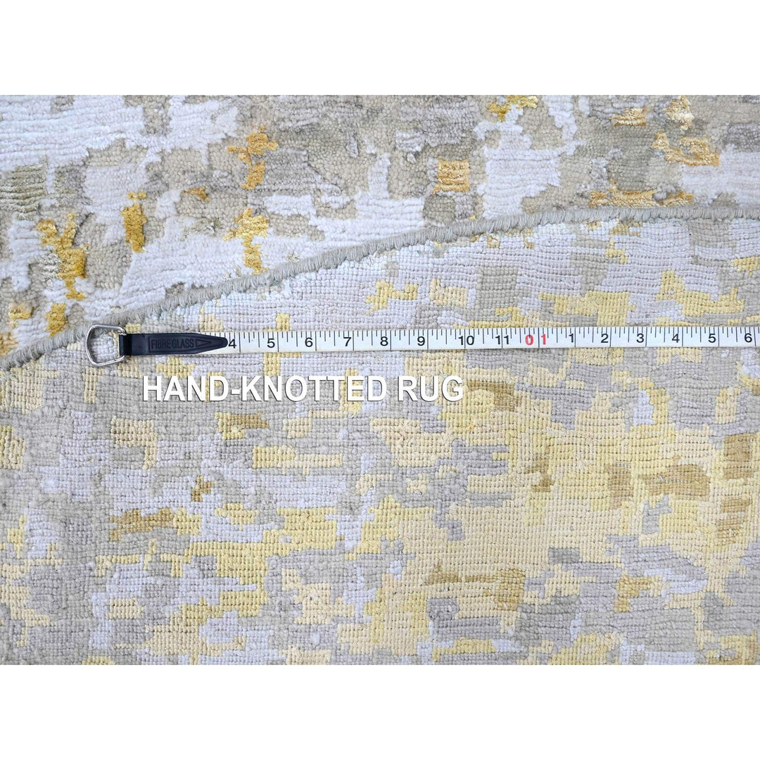 9'9" x 9'11" New Hand Knotted Beige Wool & Silk Round Oriental Rug - MOA10210209