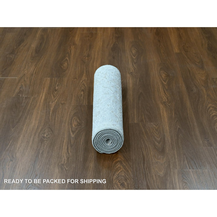 2'6" x 8'5" New Hand Knotted Grey Wool Runner Oriental Rug - MOA10210254