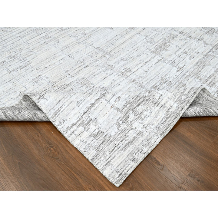 7'11" x 10'0" New Hand Loomed Ivory Wool & Silk Rectangle Oriental Rug - MOA10210270