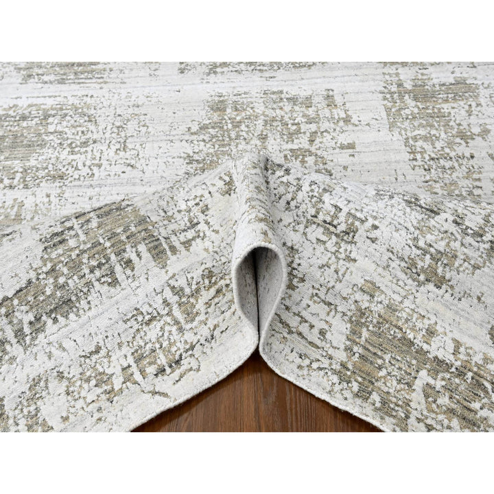 8'0" x 9'11" New Hand Loomed Ivory Wool & Silk Rectangle Oriental Rug - MOA10210281