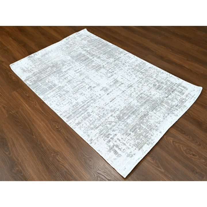 4'0" x 6'0" New Hand Loomed Ivory Wool & Silk Rectangle Oriental Rug - MOA10210288