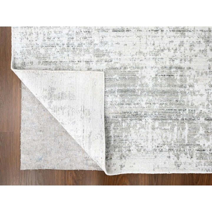 4'0" x 6'0" New Hand Loomed Ivory Wool & Silk Rectangle Oriental Rug - MOA10210288