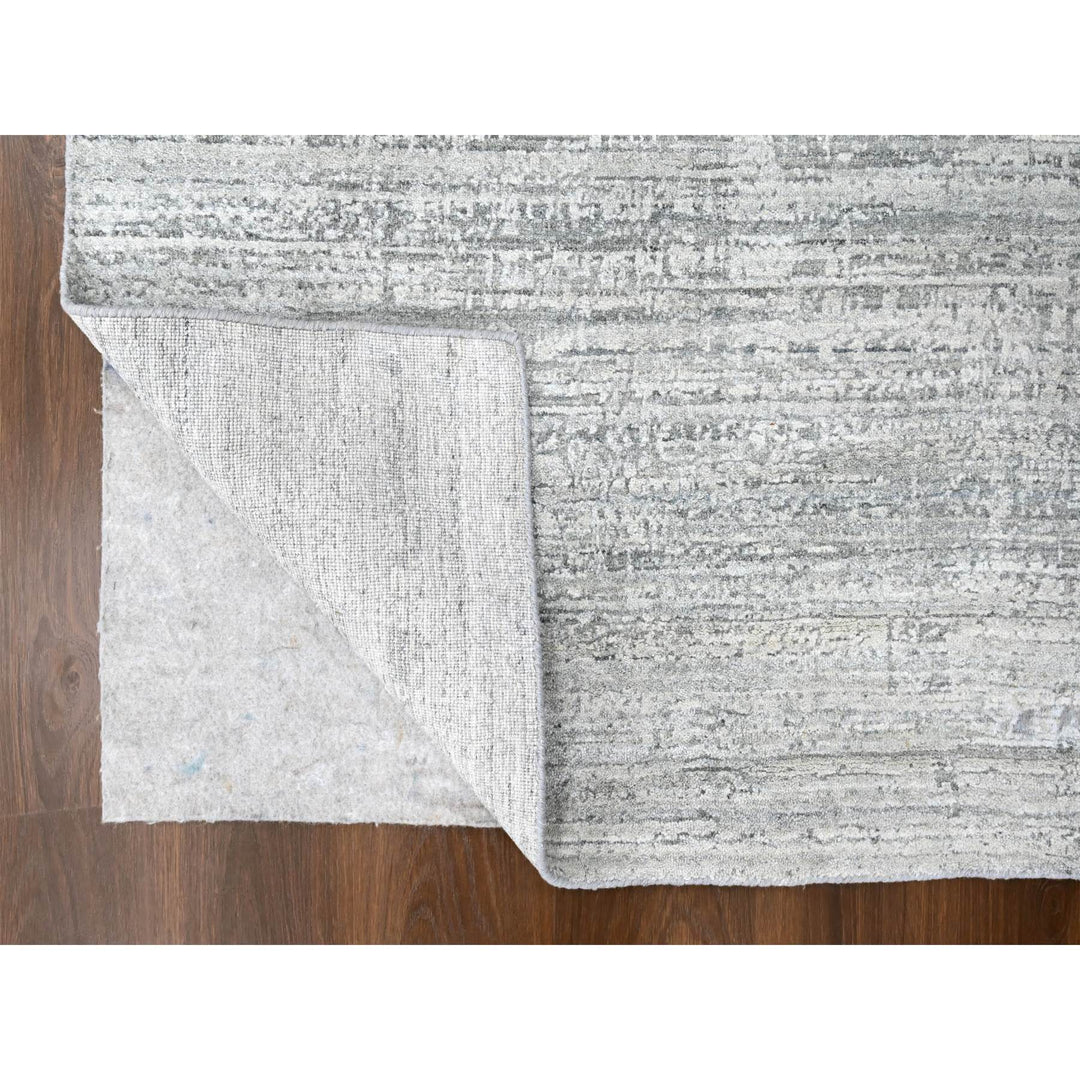 4'2" x 6'0" New Hand Loomed Grey Wool & Silk Rectangle Oriental Rug - MOA10210289