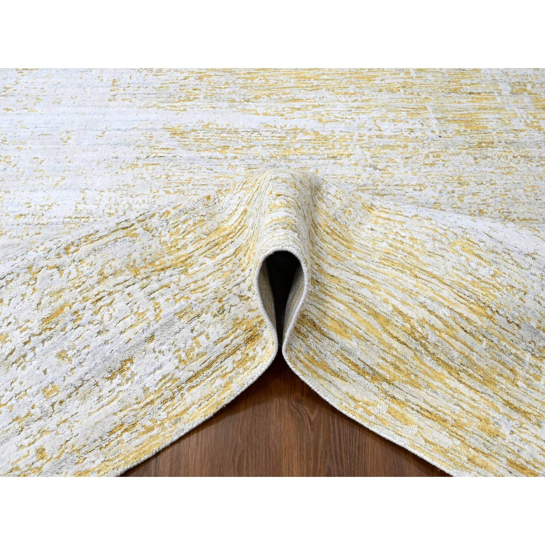 9'10" x 13'10" New Hand Loomed Yellow Wool & Silk Rectangle Oriental Rug - MOA10210291