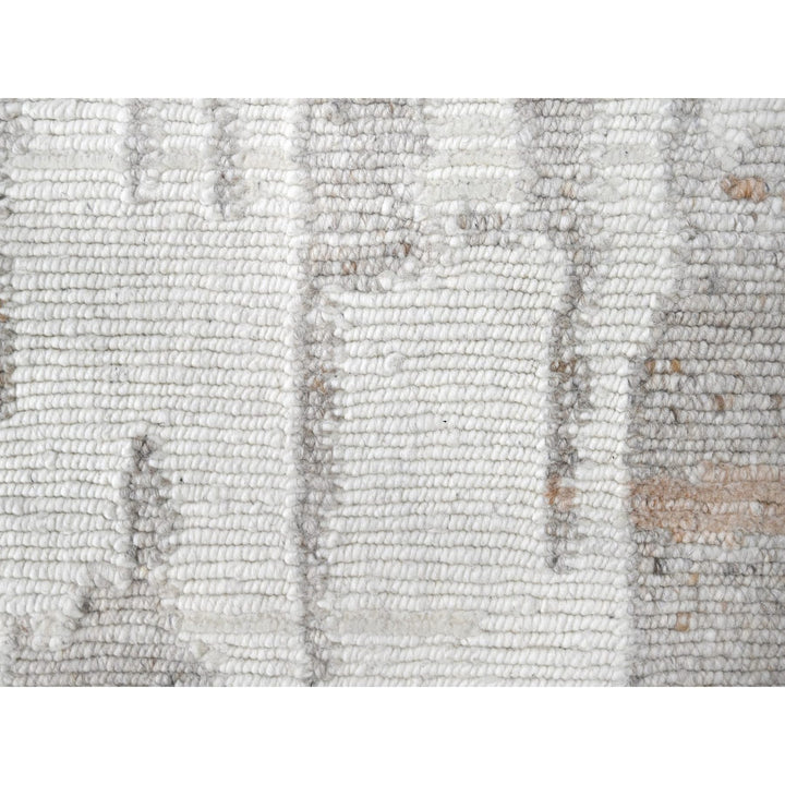2'2" x 2'11" New Hand Knotted Ivory Wool Rectangle Oriental Rug - MOA10210336