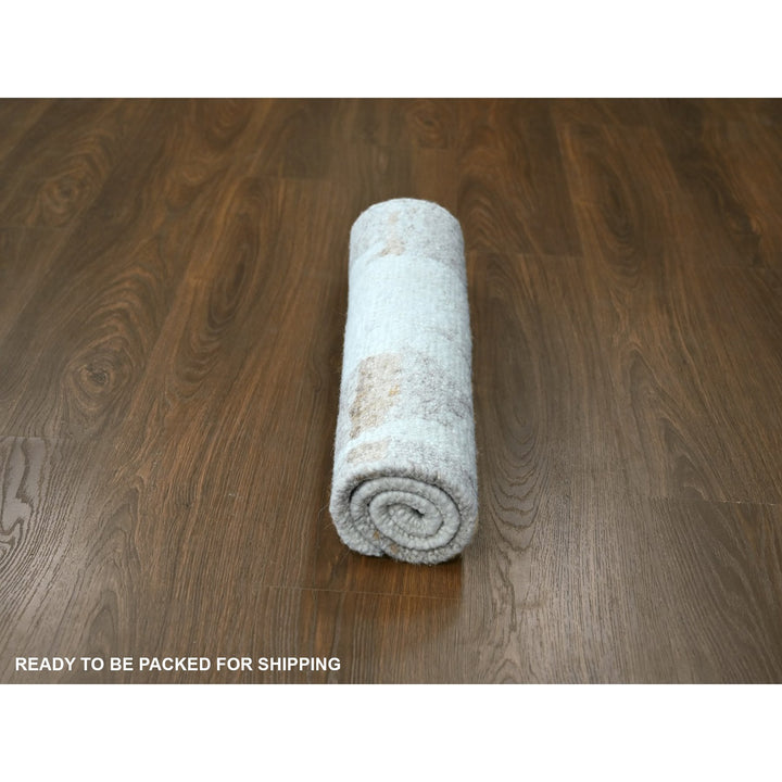 2'1" x 2'11" New Hand Knotted Ivory Wool Rectangle Oriental Rug - MOA10210337