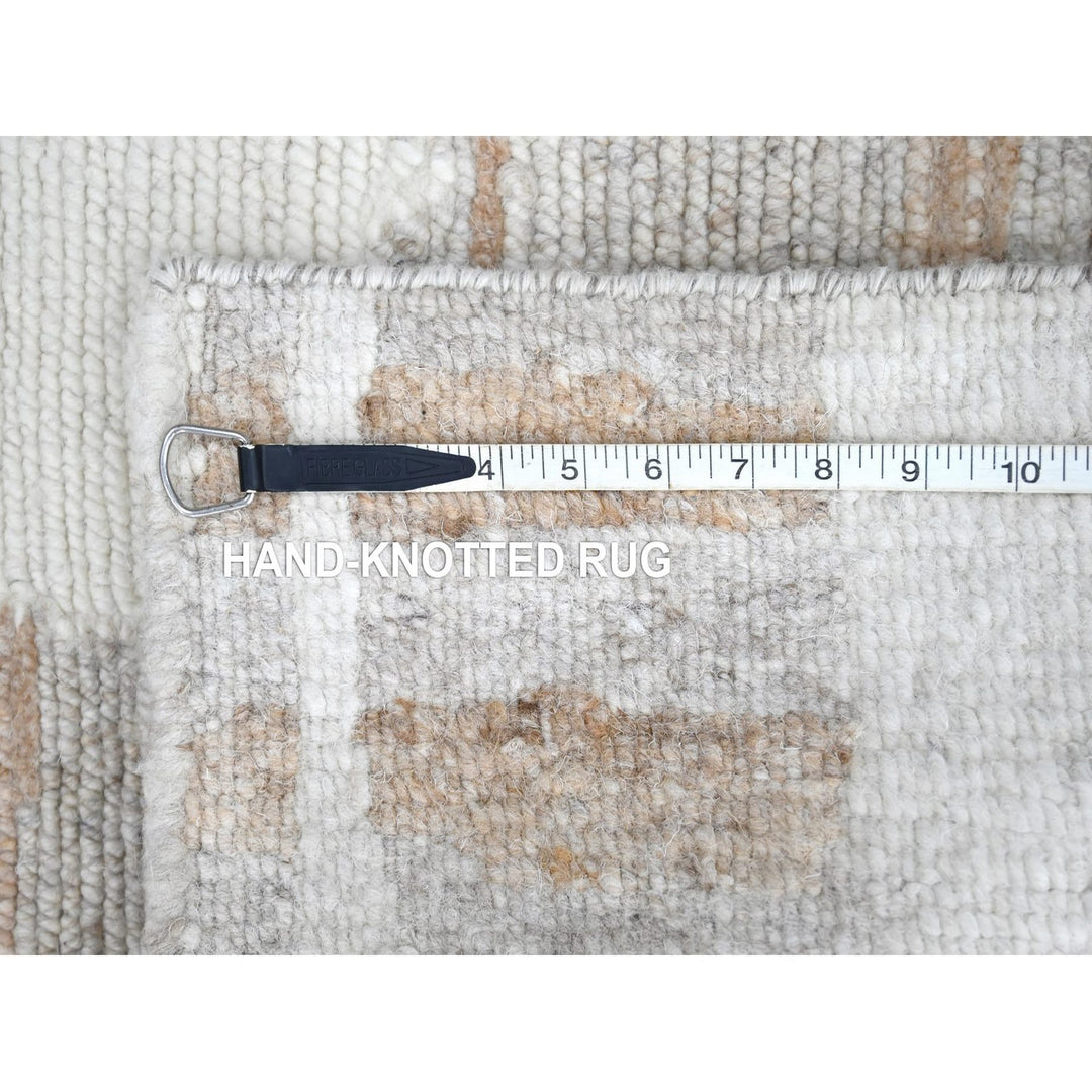 2'1" x 2'11" New Hand Knotted Ivory Wool Rectangle Oriental Rug - MOA10210337