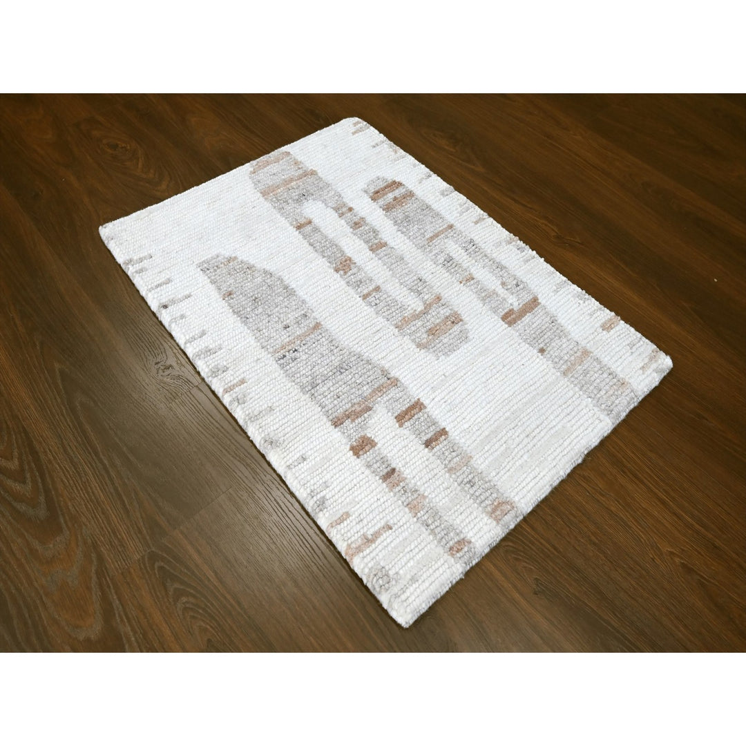2'2" x 3'0" New Hand Knotted Ivory Wool Rectangle Oriental Rug - MOA10210341