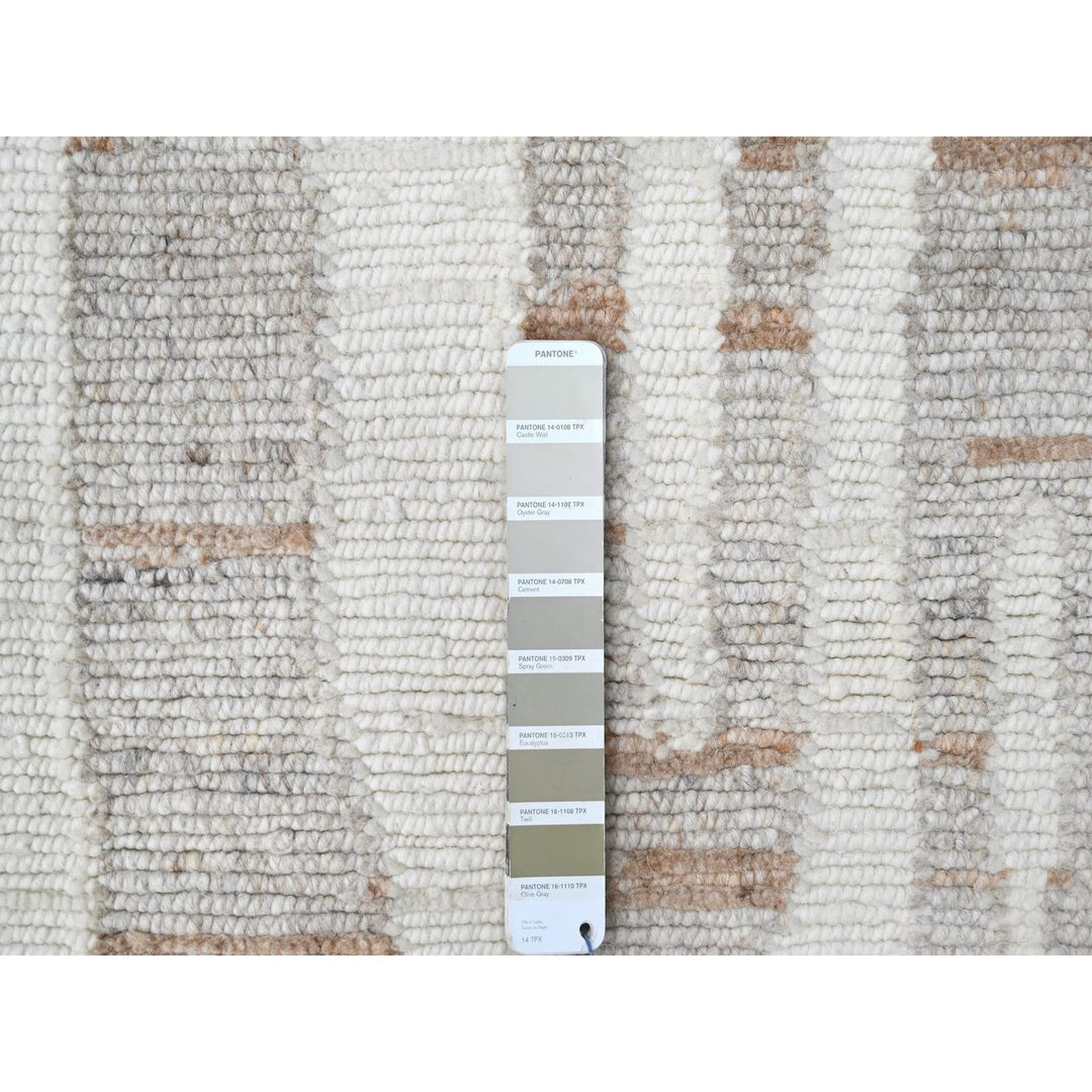 2'2" x 3'0" New Hand Knotted Ivory Wool Rectangle Oriental Rug - MOA10210341