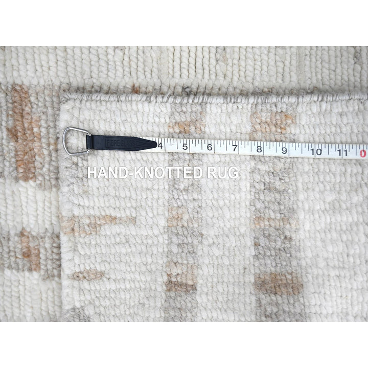2'2" x 3'0" New Hand Knotted Ivory Wool Rectangle Oriental Rug - MOA10210341