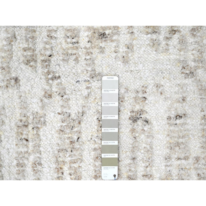 2'6" x 7'9" New Hand Knotted Ivory Wool Runner Oriental Rug - MOA10210345
