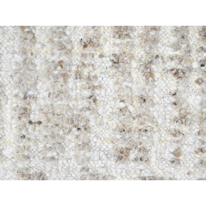 2'6" x 7'9" New Hand Knotted Ivory Wool Runner Oriental Rug - MOA10210345