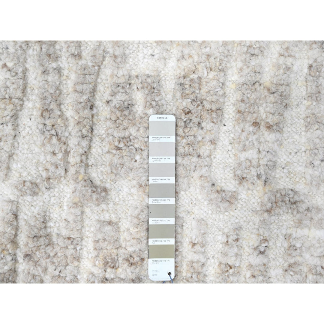 2'7" x 9'10" New Hand Knotted Ivory Wool Runner Oriental Rug - MOA10210347