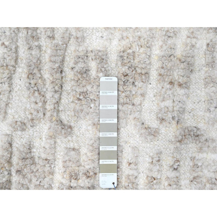2'7" x 9'10" New Hand Knotted Ivory Wool Runner Oriental Rug - MOA10210347