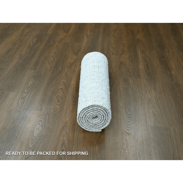 2'7" x 9'10" New Hand Knotted Ivory Wool Runner Oriental Rug - MOA10210347