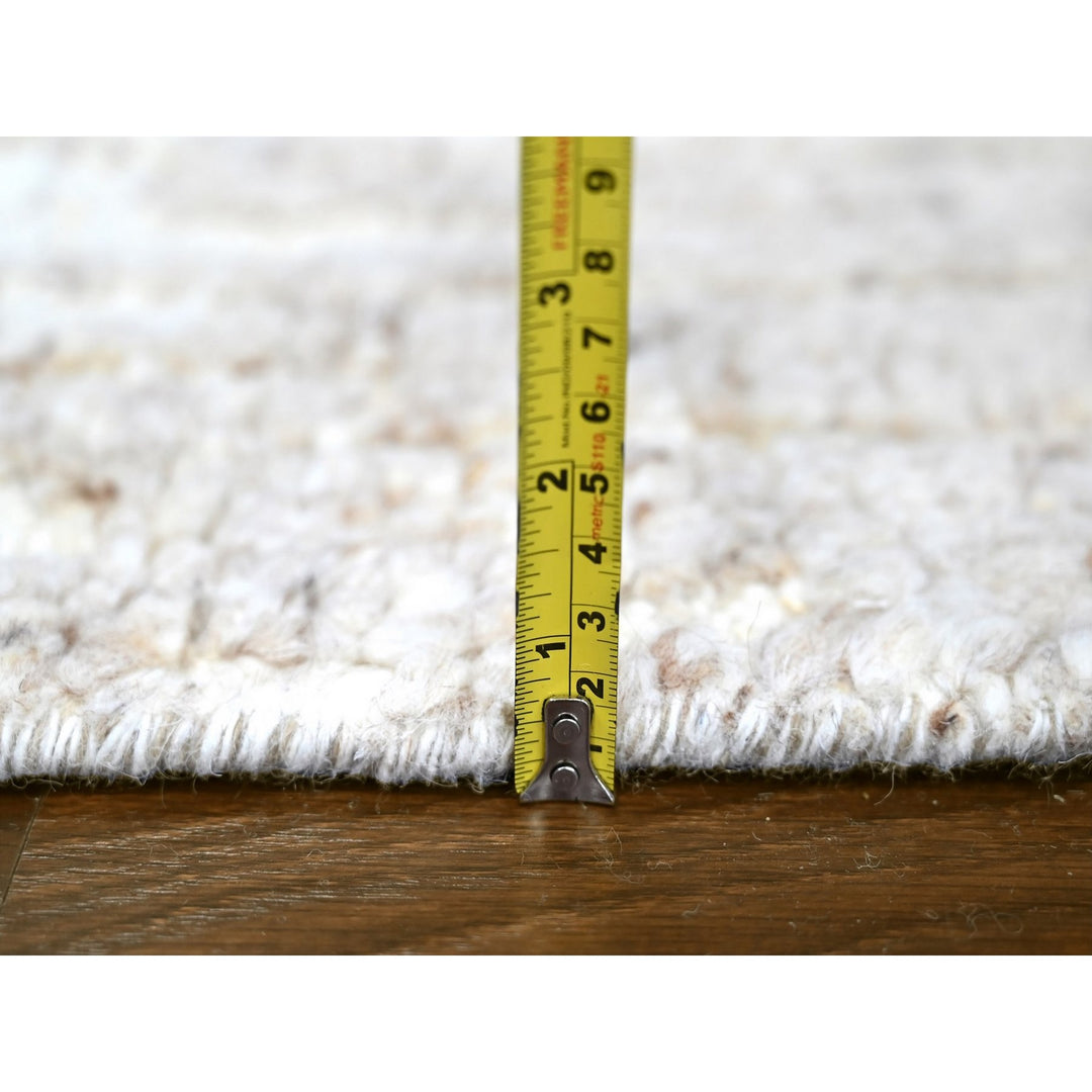 2'7" x 9'10" New Hand Knotted Ivory Wool Runner Oriental Rug - MOA10210347
