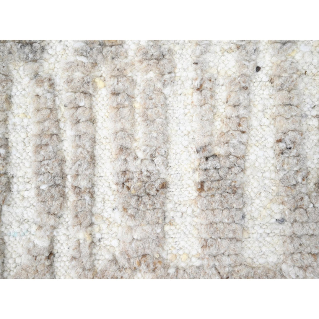 2'0" x 2'11" New Hand Knotted Ivory Wool Rectangle Oriental Rug - MOA10210348