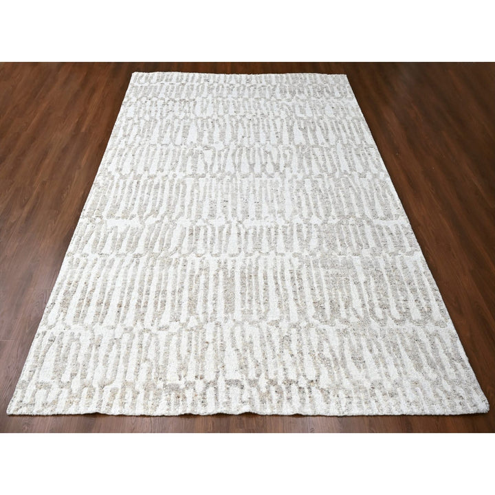 10'0" x 13'10" New Hand Knotted Ivory Wool Rectangle Oriental Rug - MOA10210349