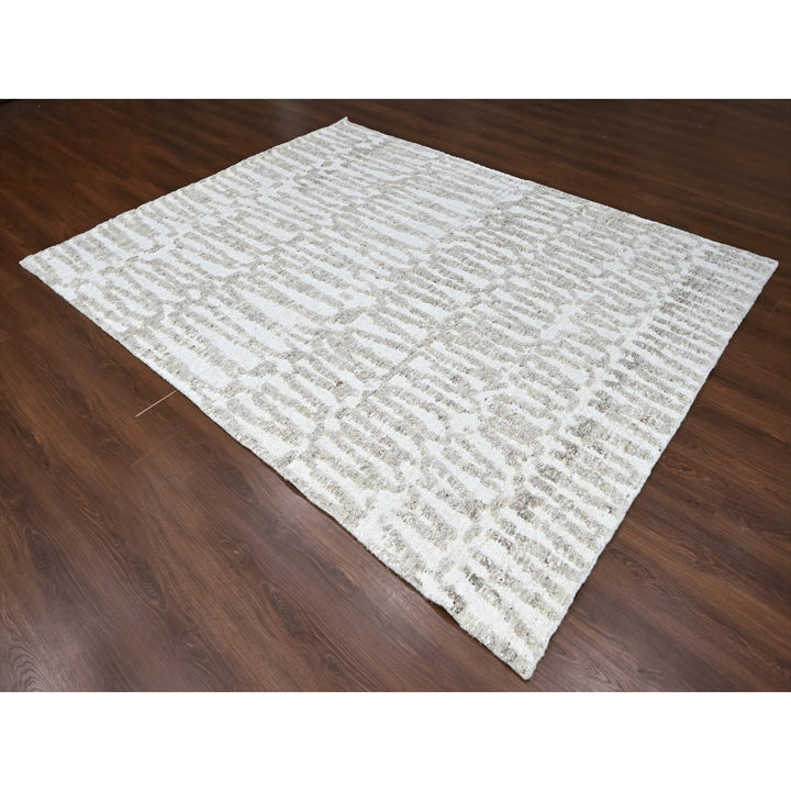 8'0" x 9'10" New Hand Knotted Ivory Wool Rectangle Oriental Rug - MOA10210350